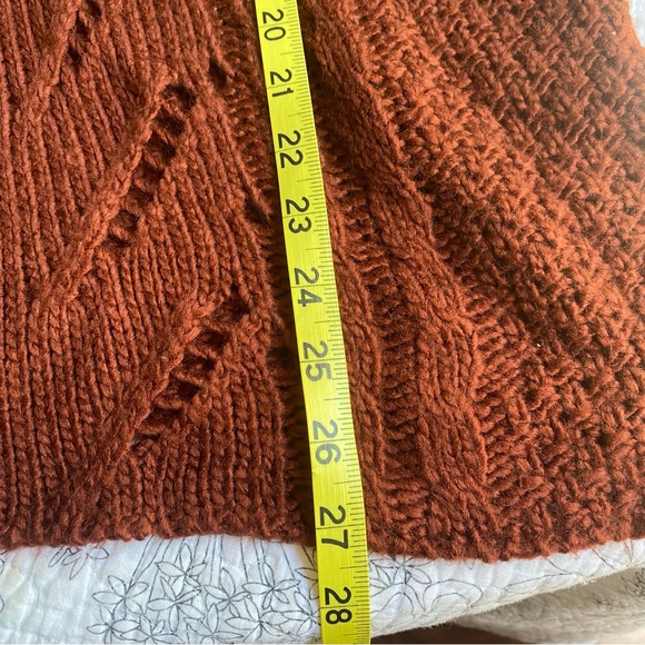 Charlotte Russe Rust Brown Mock Neck Long Tunic Knit lightweight Sweater Sz M - Picture 7 of 7